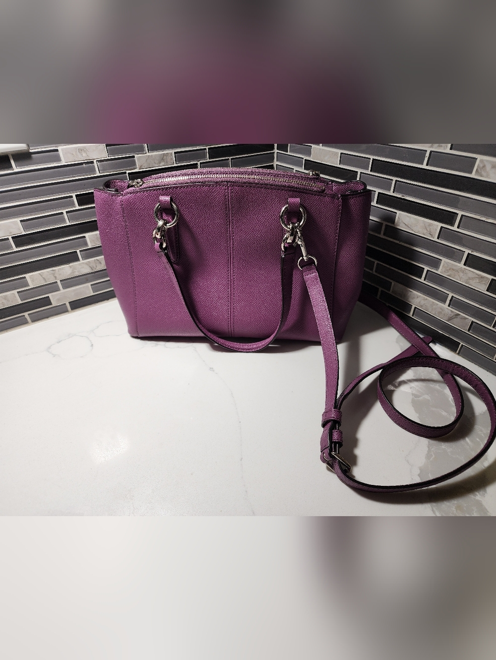 Coach Mini Christie Carryall in crossgrain leather - Picture 2 of 13